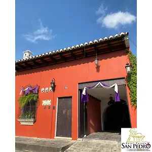 hotel-posada-san-pedro.guatemalaantiguahotels.com/