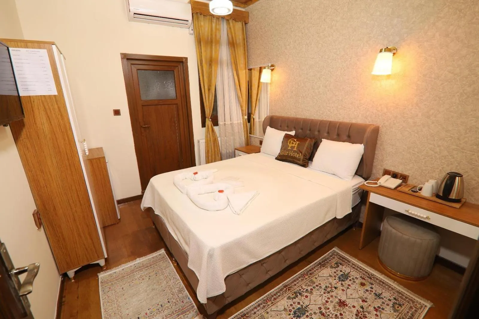Guer Royal Suit Aparts Стамбул 3*,  Турция